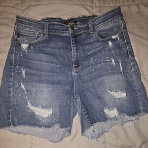 Judy Blue Women's Distressed Light Blue Denim Shorts